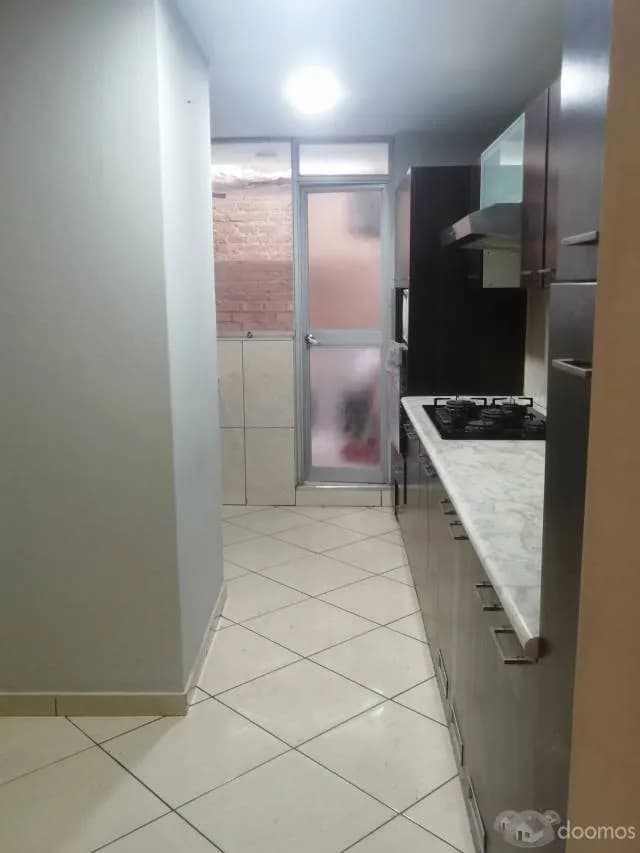 Departamento frente a parque, Urb. Covida — foto 8