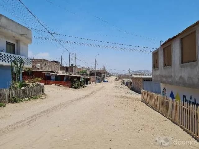 Se remata casa con ocupante precario — foto 2