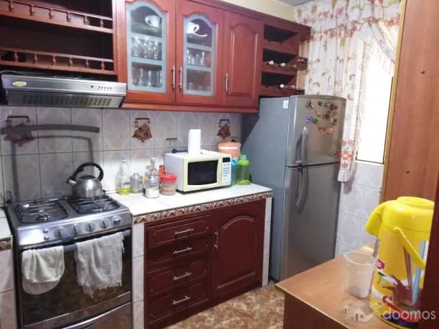 Casa de tres pisos — foto 2