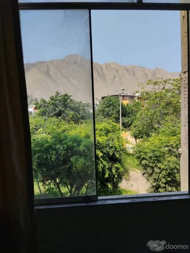 Avenida Los Fresnos 1826 — foto 3