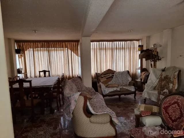 Amplia Casa en Venta en Los Olivos — foto 5