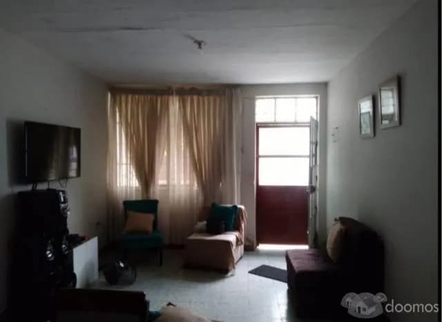 Venta Casa- Oportunidad de Vivir en Zona Residencial — foto 2