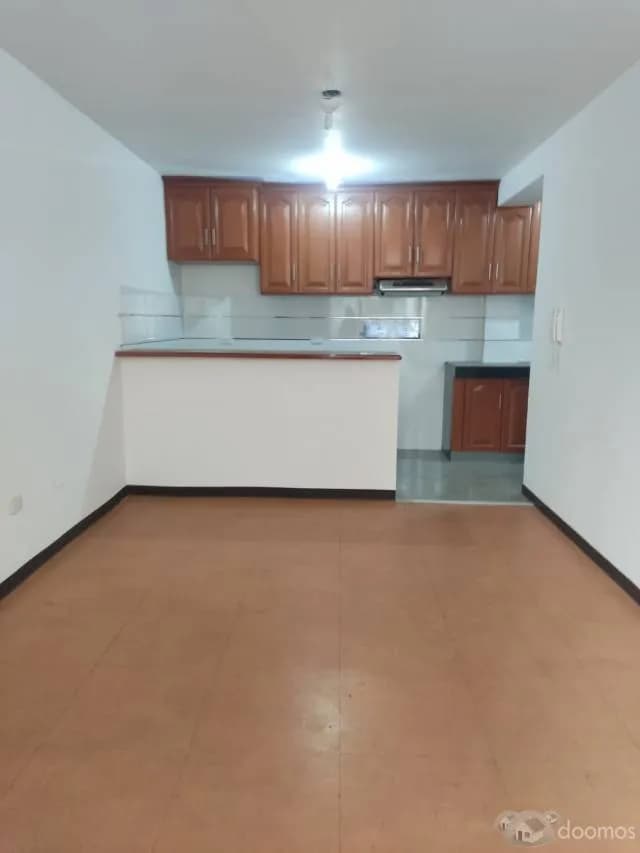 Alquiler Minidepartamento 2do PISO — foto 1