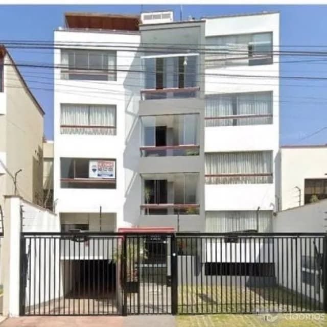 ALQUILER DE DUPLEX, BUENA DISTRIBUCION E IDEAL PARA VIVIR COMODAMENTE — foto 1