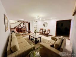 VENDO CASA EN URBANIZACIÓN CENTRO COMERCIAL MONTERRICO