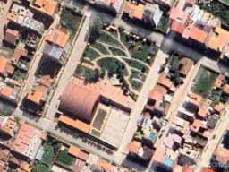Terreno en venta en Urbanización Larapa, ideal proyectos, frente a parque