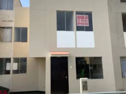 SE VENDE CASAS EN CONDOMINIO OASIS DE CARABAYLLO  DE 2 PISOS Y 3 PISOS DESDE $49,000