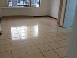 Alquilo Amplio Departamento
