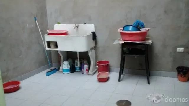VENTA DE CASA POR VIAJE — foto 3