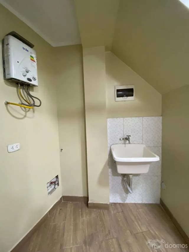 DEPARTAMENTO SEMI AMOBLADO AV PERU 32 — foto 5