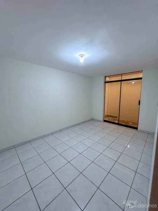 ????#TEALKILO te trae este Departamento - límite Los Olivos y SMP con 2 patios!? — foto 5