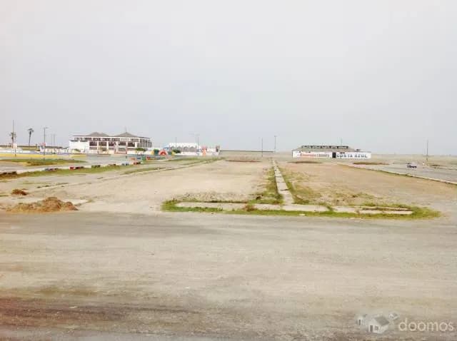 Terreno frente al mar de 1049.21 m2 en Ventanilla — foto 2