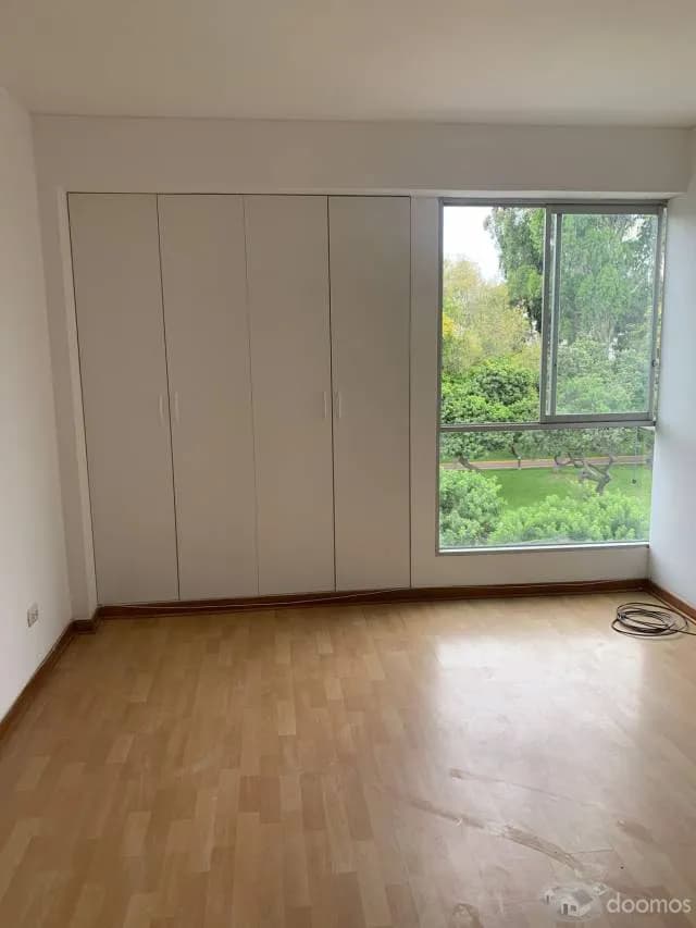 VENTA DE DEPARTMENTO FRENTE A AV SAN BORJA SUR — foto 4