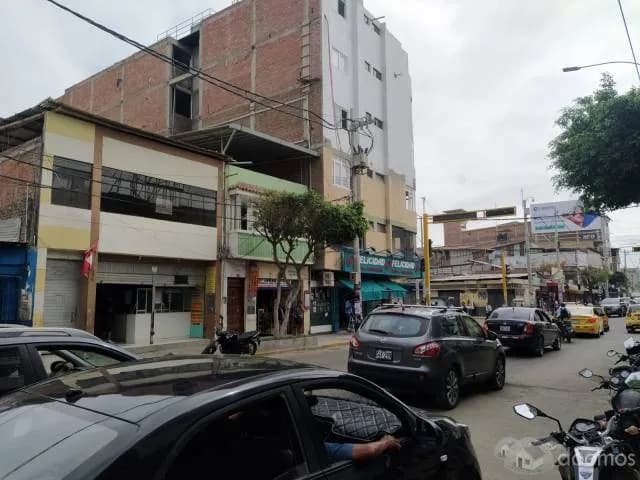 Oficina en pleno centro a  pocos metros de Av. Sanchez Cerro — foto 4
