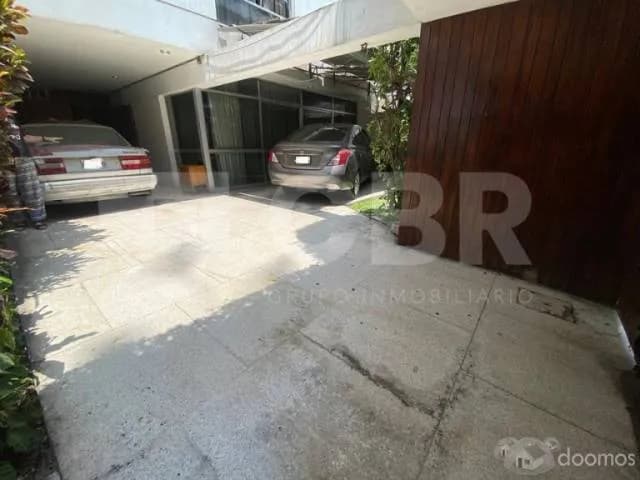 VENTA CASA EN MIRAFLORES — foto 12