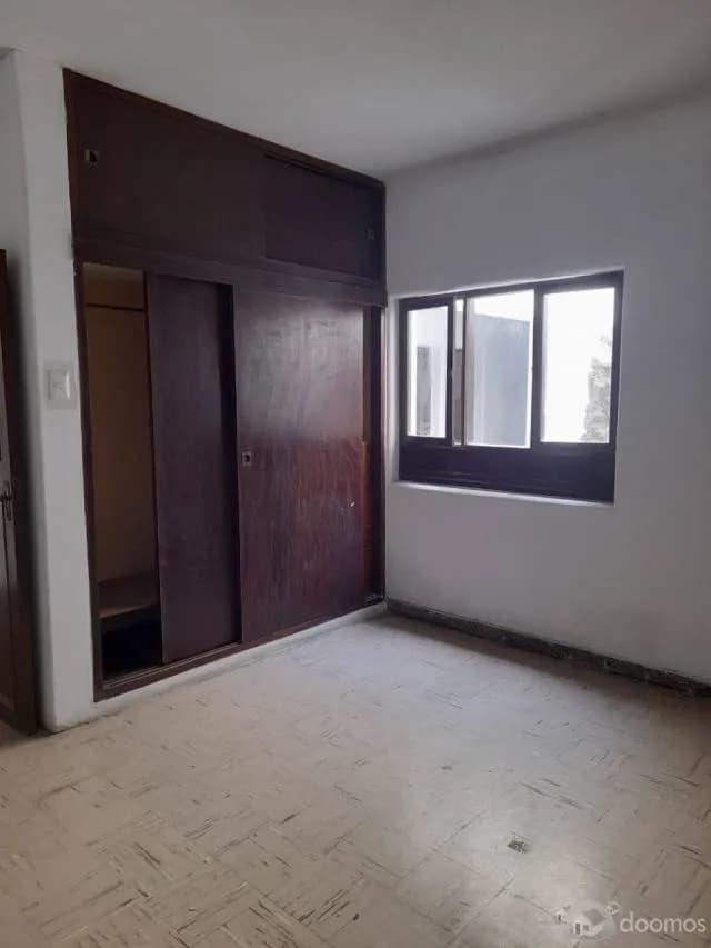 OCASIÓN ÚNICA – VENTA DE AMPLIO PRIMER PISO EN EL CENTRO DE TRUJILLO — foto 6