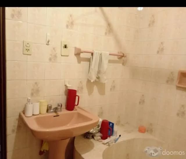 VENDO CASA CON SOTANO Y PISCINA — foto 6