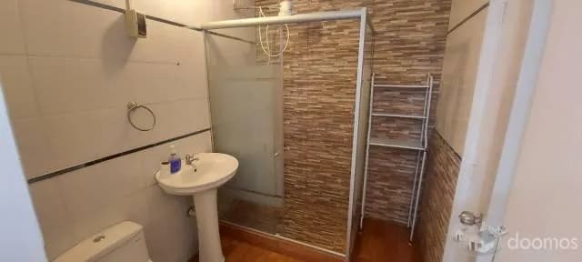 DPTO. 1ER PISO EN VENTA CON COCHERA — foto 3