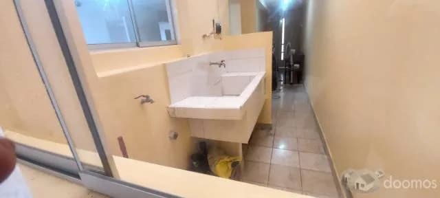 DPTO. 1ER PISO EN VENTA CON COCHERA — foto 6