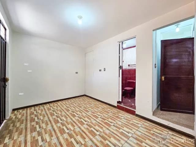 CASA EN VENTA URB NAVAL PUENTE PIEDRA — foto 4