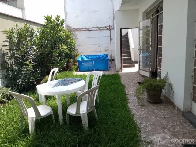 ¡VENDO AMPLIA CASA EN PUEBLO LIBRE! — foto 1