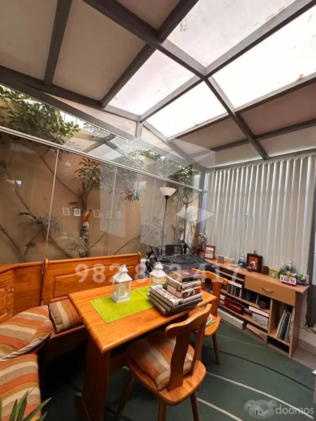 VENTA DE DEPARTAMENTO EN PRIMER PISO CON JARDINES — foto 3