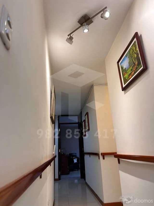 VENTA DE DEPARTAMENTO EN PRIMER PISO CON JARDINES — foto 4