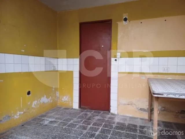VENTA CASA COMO TERRENO EN SAN MIGUEL — foto 5
