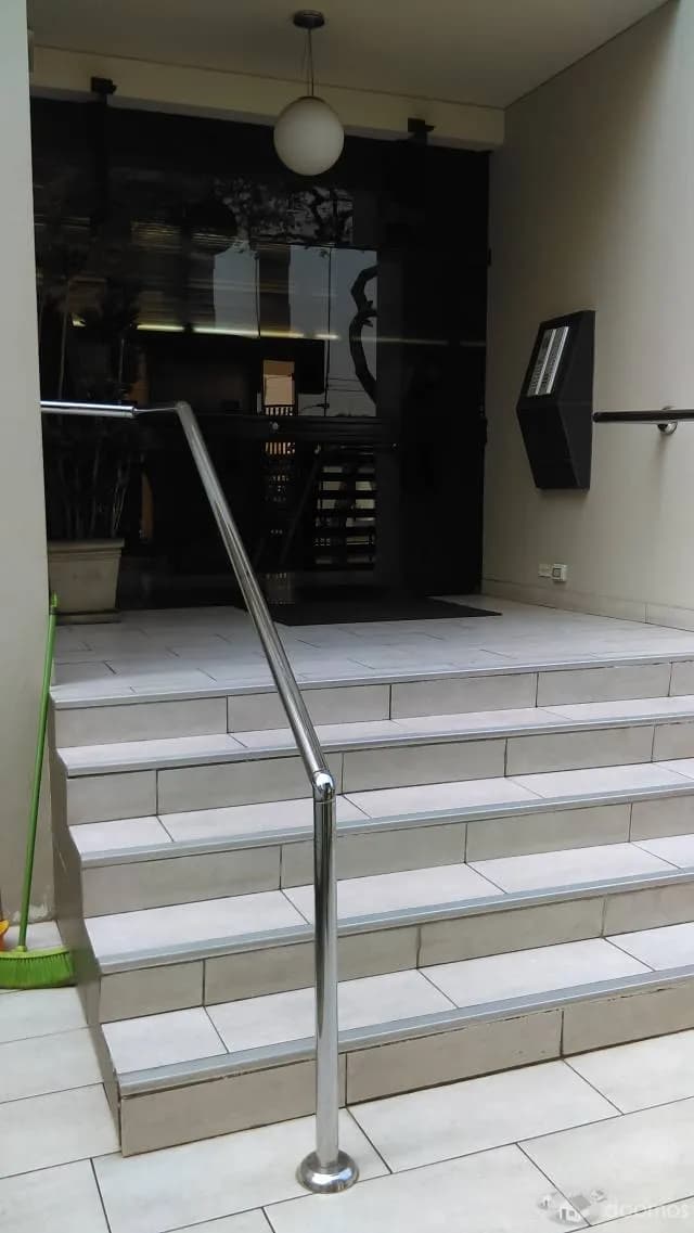 Vendo Departamento en Av. Pardo cuadra 9 - Miraflores — foto 2