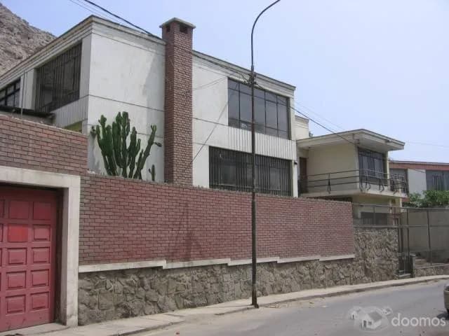 Vendo Casa en Av. Los Robles - Chacalacayo — foto 2