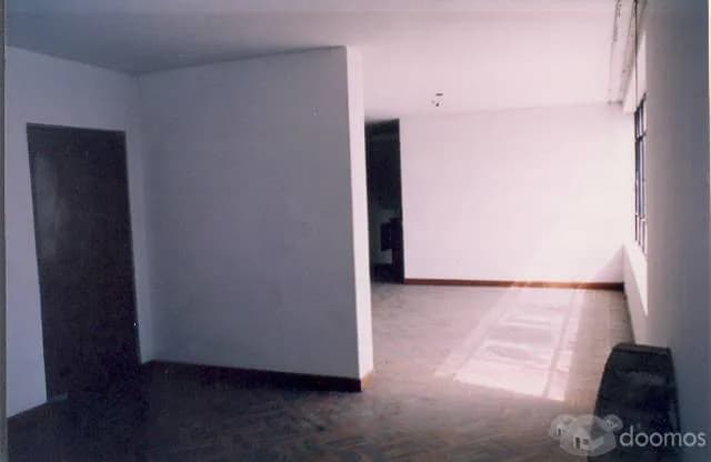 Vendo Casa en Av. Los Robles - Chacalacayo — foto 5