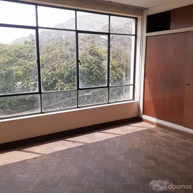 Vendo Casa en Av. Los Robles - Chacalacayo — foto 9