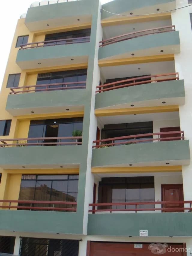 Alquilo Departamento Urb. La Macarena - La Perla — foto 1