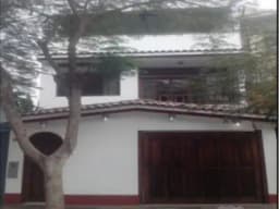 Alquilo casa o departamento