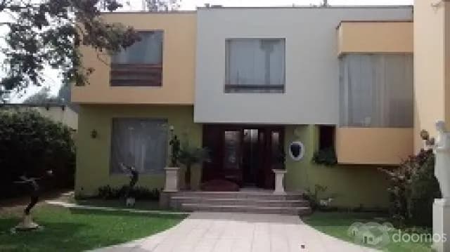 VENDO HERMOSA CASA CON PISCINA — foto 1