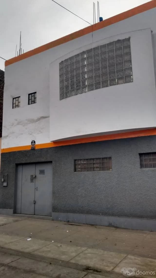 Se vende local muy bien ubicado en Breña — foto 2