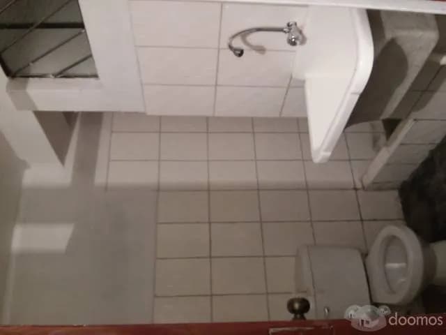 Alquilo habitación con baño propio — foto 4