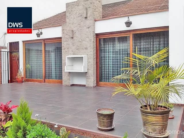 Casa de 2 Plantas Frente a Parque, San Borja — foto 3