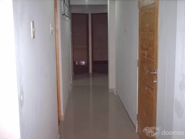 Alquilo Oficina en San Isidro — foto 4
