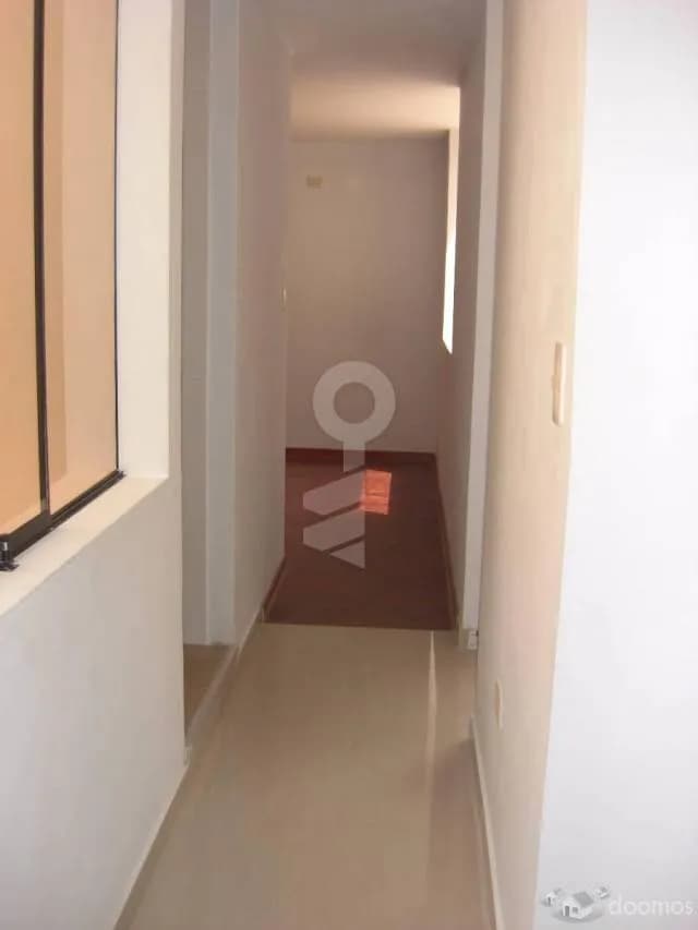 Remato Departamento y cochera primer piso — foto 6