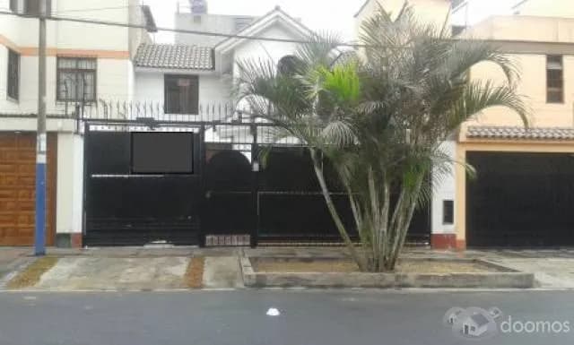 Venta de casa en la Urbanización Mayorazgo Distrito de Ate — foto 1