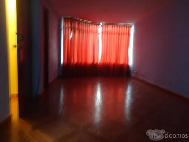 ALQUILER DE DEPARTAMENTO DE 3 DORMITORIOS Y 2 BAÑOS — foto 2