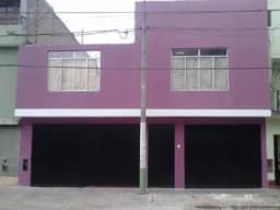 Casa de 3 pisos en el Callao