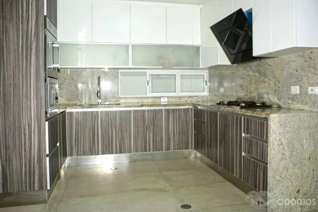 HERMOSA CASA EN ZONA EXCLUSIVA — foto 4