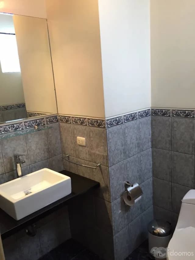 DUPLEX AMOBLADO CON TERRAZA — foto 3