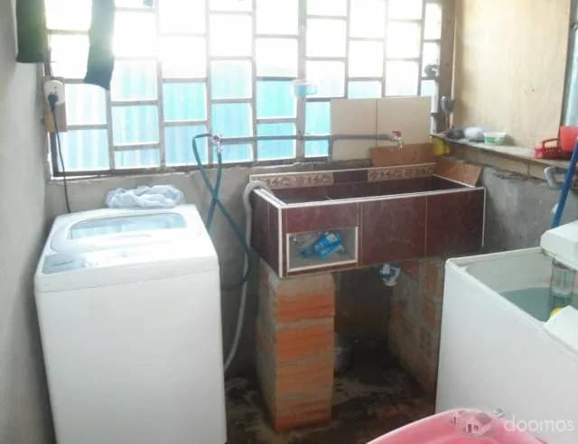 VENDO 2 TERRENOS CON CASA DE MADERA PISO MAYOLICA — foto 5