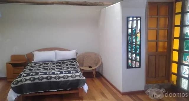 SE ALQUILA HERMOSA CASA HOSPEDAJE — foto 1