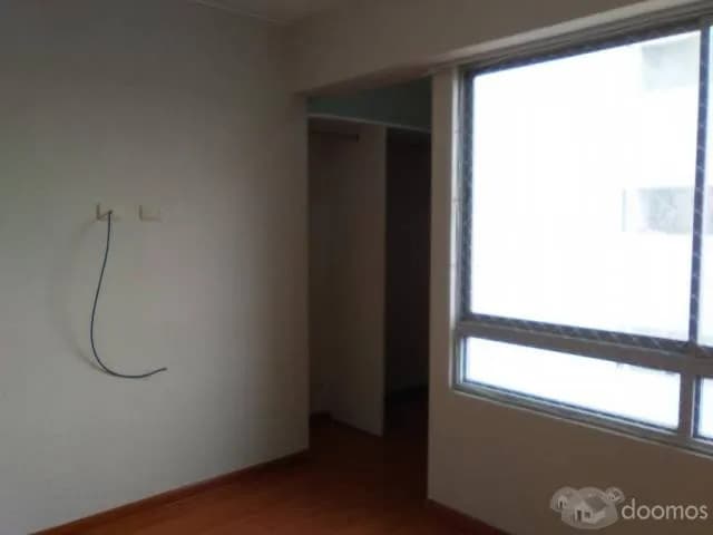REMATO DEPARTAMENTO CASI NUEVO EN JESUS MARIA — foto 8