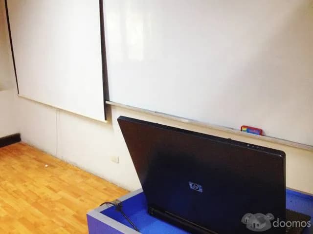 Alquiler de Aula con Proyector — foto 6