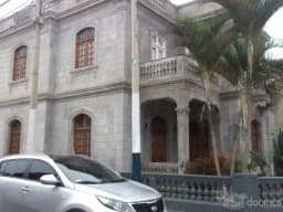 VENDO CASA EN BALNEARIO DE LA PUNTA, EXCELENTE ESTADO DE CONSERVACIÓN, BUENA UBICACIÓN, CASA EN ESQUINA